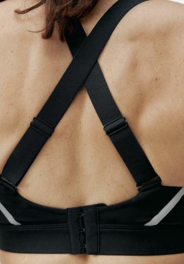 Спортивный топ