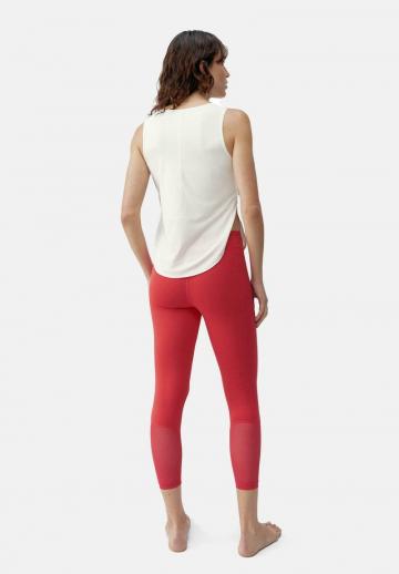 Спортивный топ