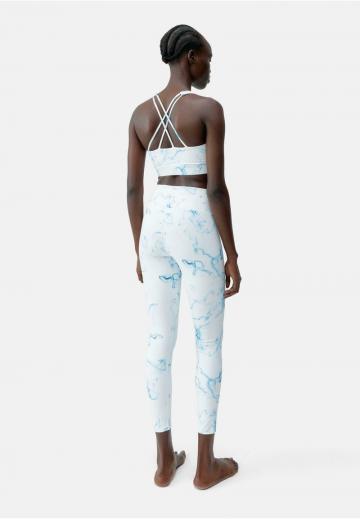 Спортивный топ