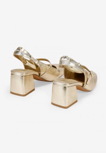 Гандбольные кроссовки