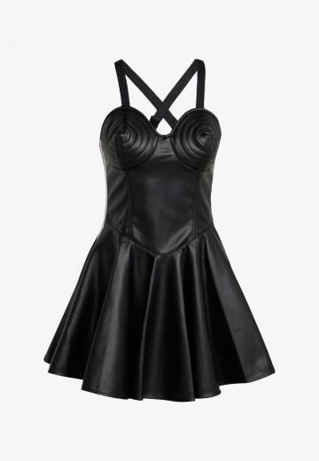 Короткое платье