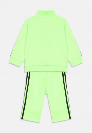 Набор одежды