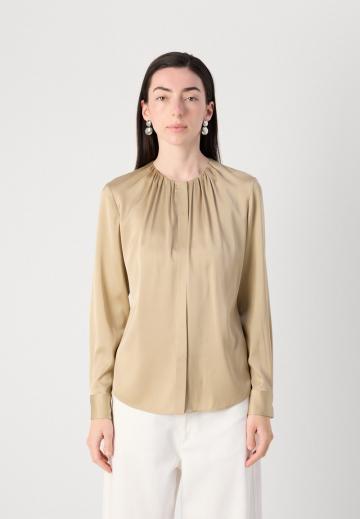 Шелковая блузка