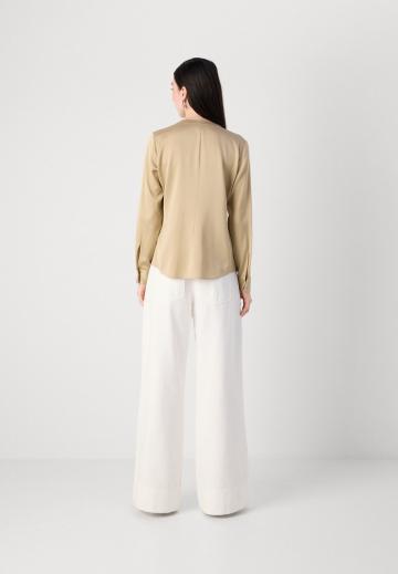 Шелковая блузка