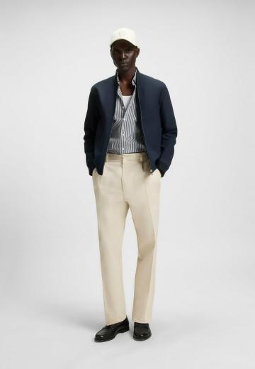 Куртка бомбер