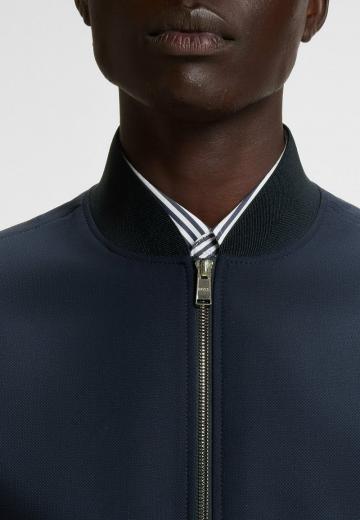 Куртка бомбер