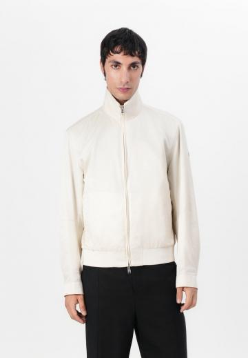 Куртка бомбер