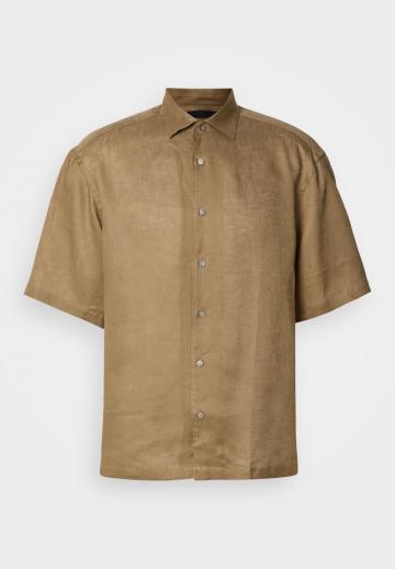 Рубашка с коротким рукавом