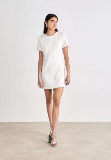 Короткое платье