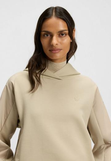 Пуловер с капюшоном