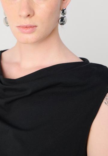 Платье футляр