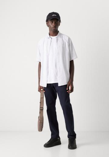 Рубашка с коротким рукавом