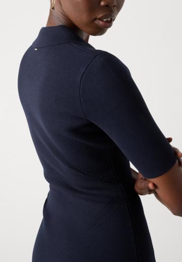 Вязаное платье