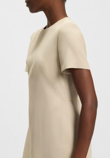 Короткое платье