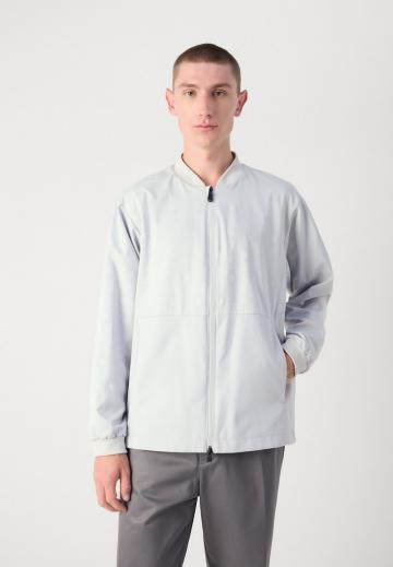 Куртка бомбер