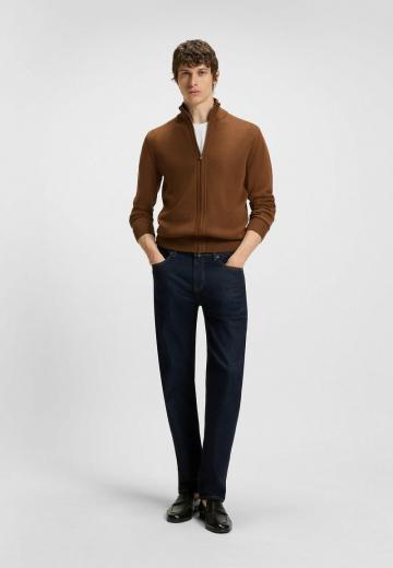 Вязаная кофта