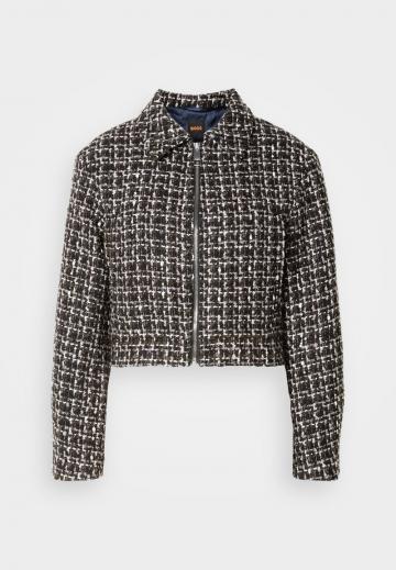 Короткая куртка