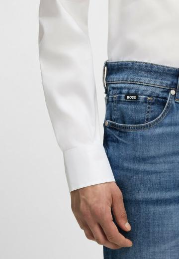 Прямые джинсы