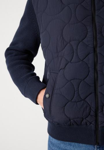 Вязаная кофта