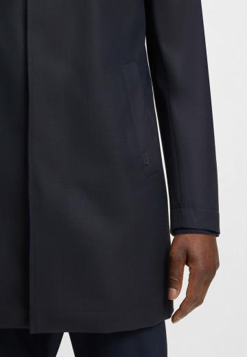 Короткое пальто