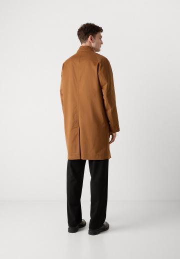 Шерстяное пальто