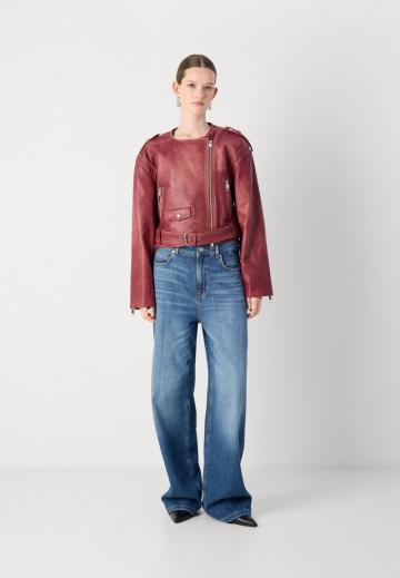 Короткая куртка