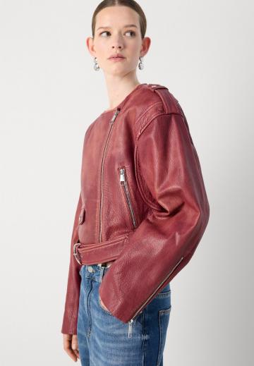 Короткая куртка