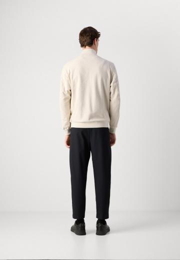 Куртка бомбер