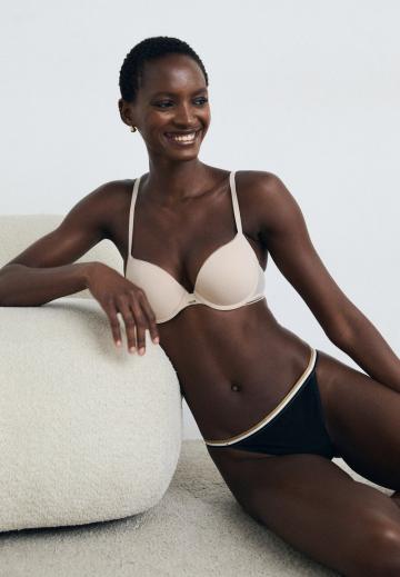 Бюстгальтер