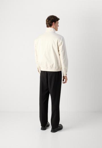 Куртка бомбер