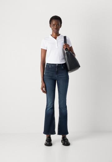 Клешеные брюки