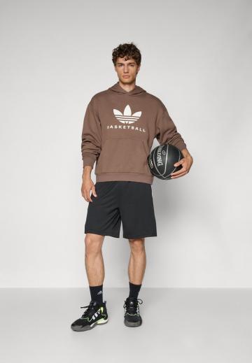 Спортивная кофта