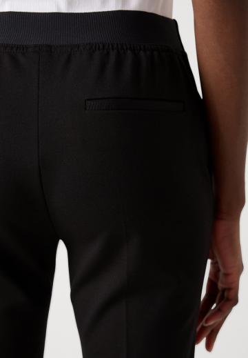 Узкие брюки