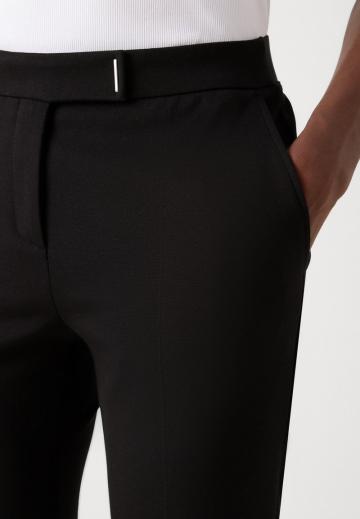 Узкие брюки