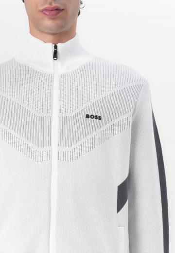 Вязаная кофта