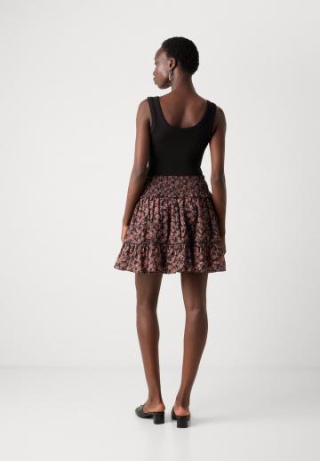 Юбка с воланами