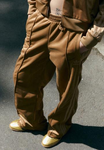 Спортивные штаны