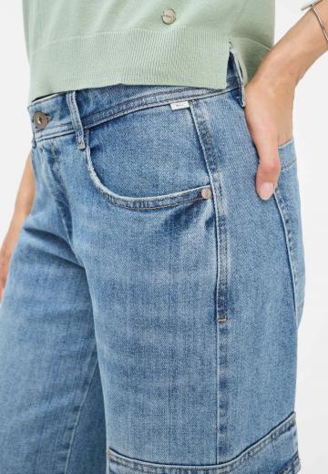 Свободные джинсы