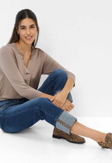 Прямые джинсы