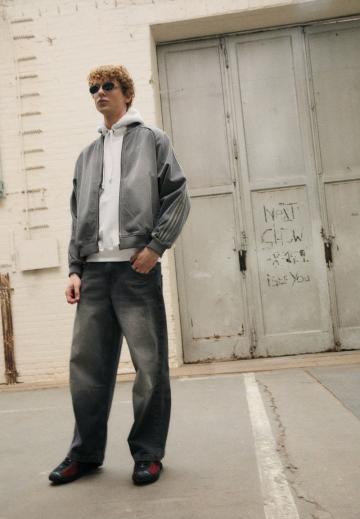 Джинсовая куртка