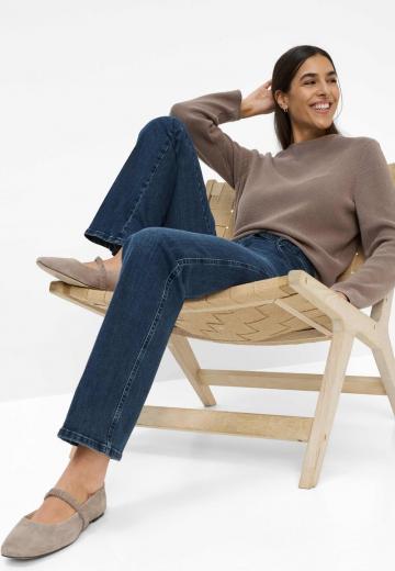 Клешеные брюки