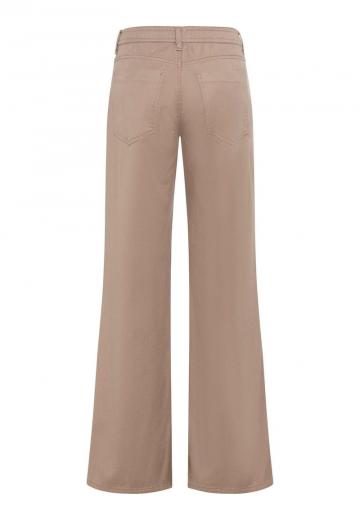 Клешеные джинсы