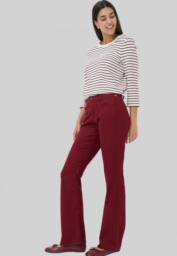 Клешеные брюки