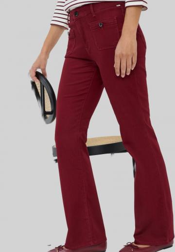 Клешеные брюки