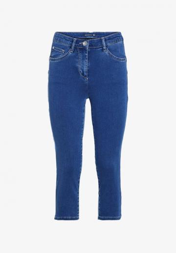 Короткие джинсы