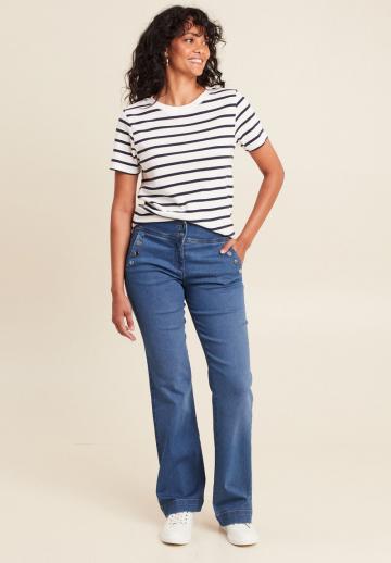 Клешеные брюки