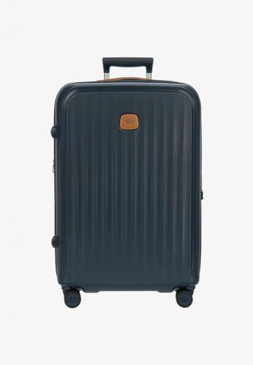 Чемодан на колесах