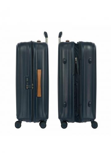 Чемодан на колесах