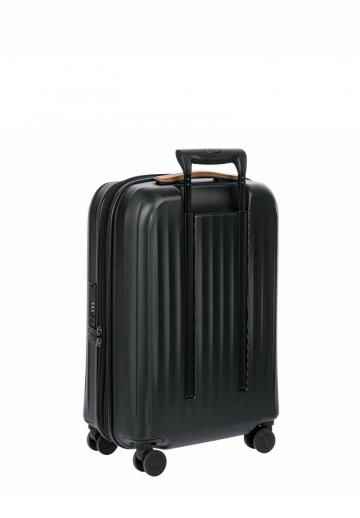 Чемодан на колесах