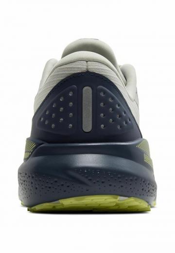 Беговые кроссовки